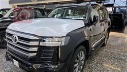 تويوتا لاندكروزر